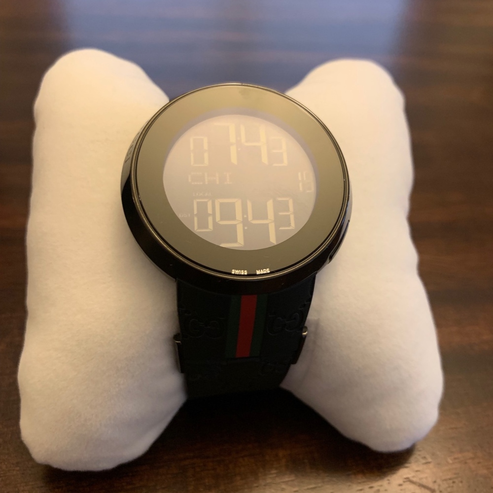 I-Gucci Digital Watch - Picture 3 of 4
